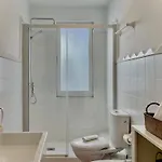 Vivienda 9 Vut-le-1026 Hall De Gare By Aroom * Leon