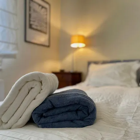 Vivienda 9 Vut-le-1026 Hall De Gare By Aroom * Leão